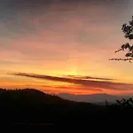 Al Tetto Rosso Casa Nella Natura Acri