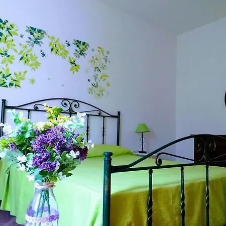 ベッド・アンド・ブレックファスト Al Tetto Rosso Casa Nella Natura Acri