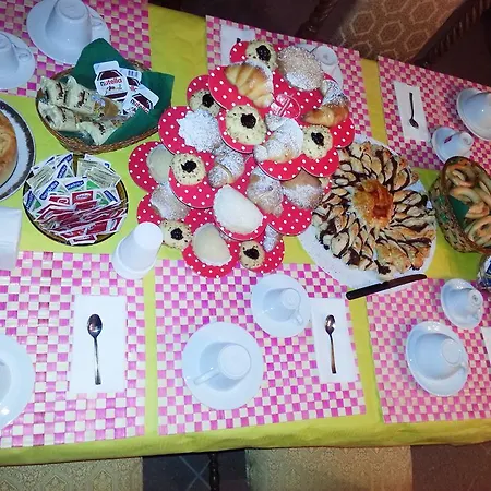 Al Tetto Rosso Eco-friendly 아크리