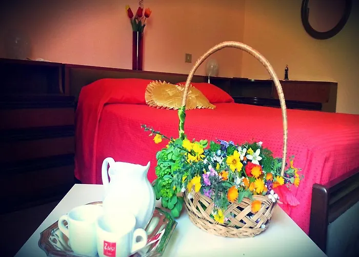 ベッド・アンド・ブレックファスト Al Tetto Rosso Casa Nella Natura 3*