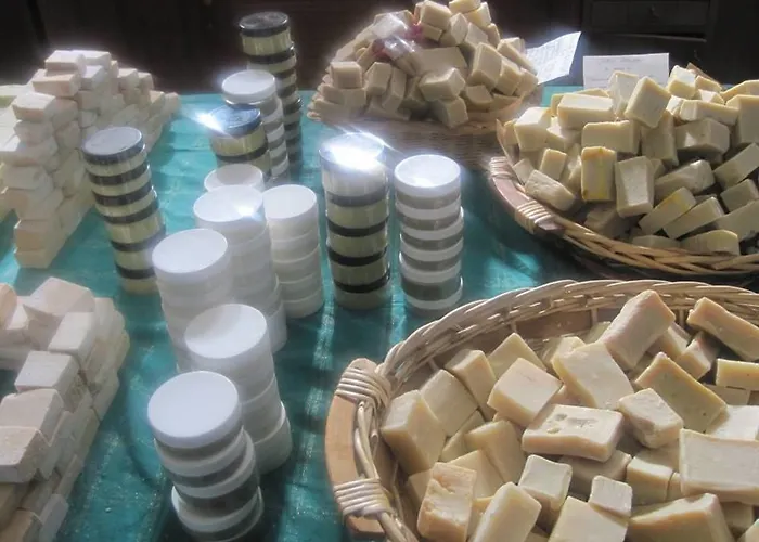 Al Tetto Rosso Casa Nella Natura 3*