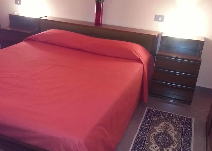 Al Tetto Rosso Casa Nella Natura