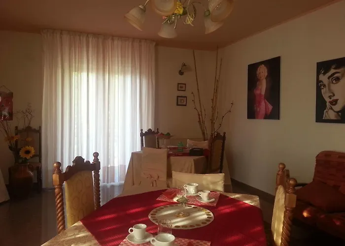 ベッド・アンド・ブレックファスト Al Tetto Rosso Casa Nella Natura