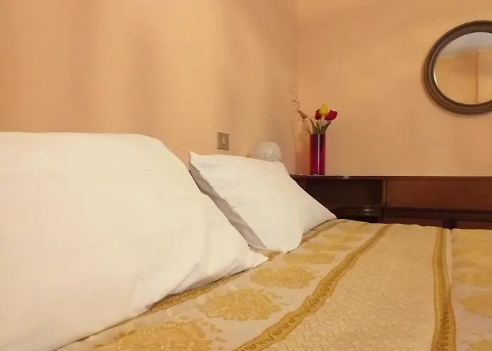 Al Tetto Rosso Casa Nella Natura ベッド・アンド・ブレックファスト Acri